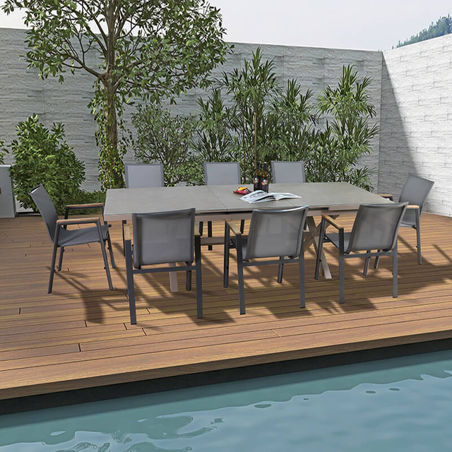 Açılır Bahçe Yemek Takımı